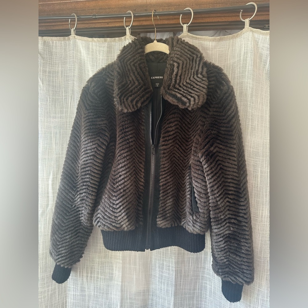 Express Women's Chevron Faux Fur Jacket - Dark Brown